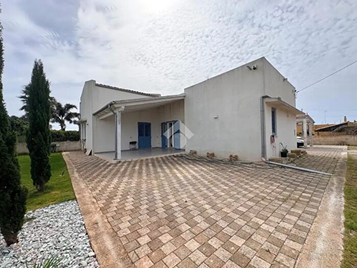 Casa trilocale in vendita in Contrada Ventrischi, Marsala