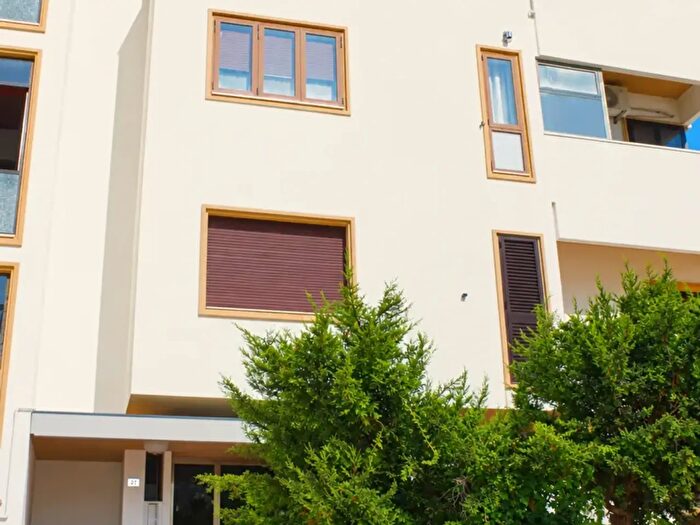 Appartamento trilocale in vendita in Via Fiume, Gallipoli