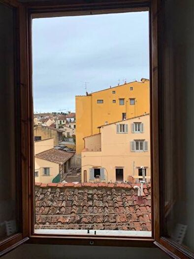 Appartamento trilocale in affitto in Piazza del Carmine, San Frediano, Firenze