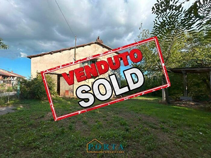 Casa con 7 locali in vendita in Strada Orià, Carru