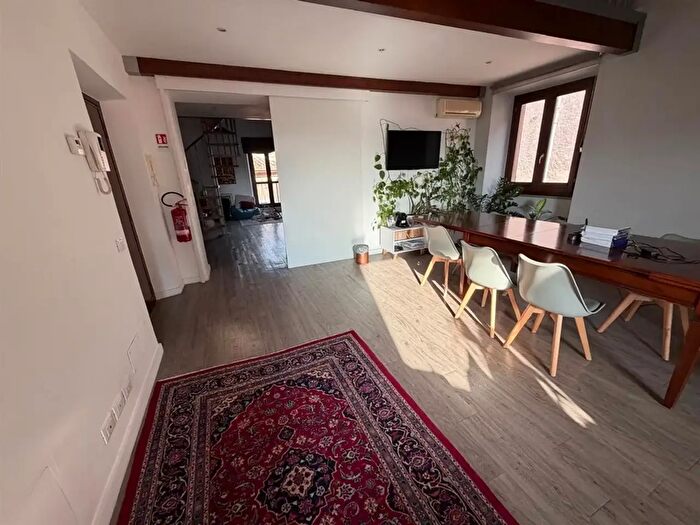 Appartamento trilocale in vendita in Via del Colosseo, Roma