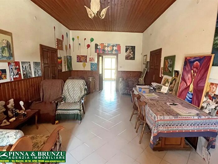 Casa con 6 locali in vendita in San Vero Milis