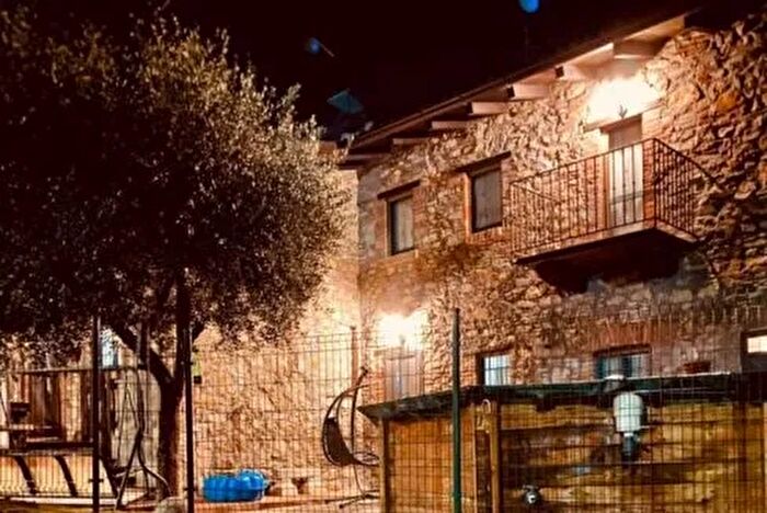 Casa trilocale in vendita in Frazione Pizzofreddo Santa Maria della Versa, Santa Maria Della Versa