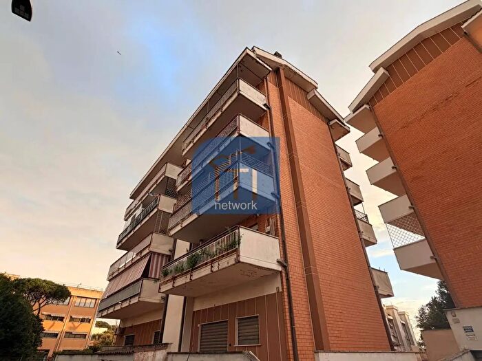 Appartamento bilocale in vendita in Via Pisacane, Pomezia