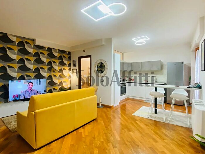 Appartamento bilocale in affitto in Via Francesco Menzio, Roma