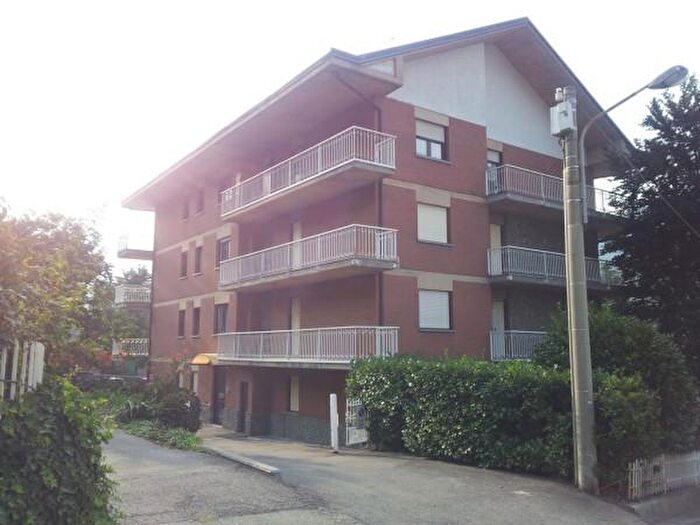 Casa bilocale in vendita in Via Cesare Battisti, Saint Vincent