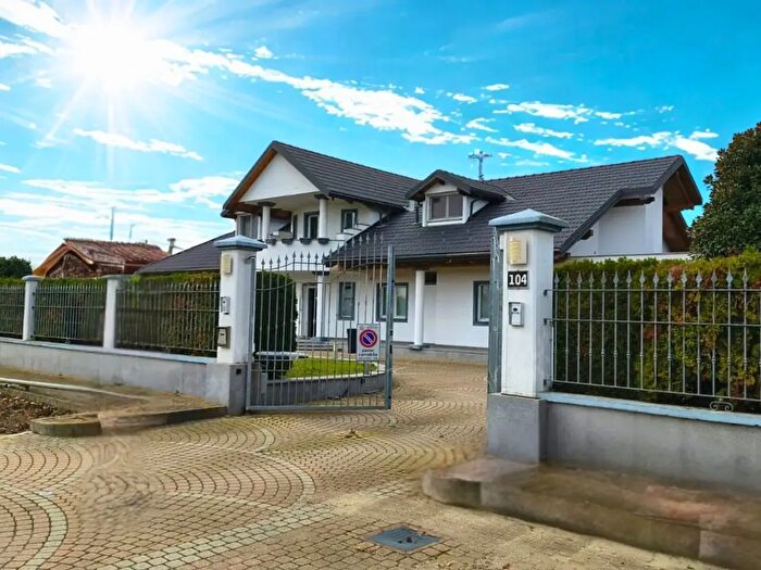 Appartamento quadrilocale in vendita in Via Rusca, Nichelino