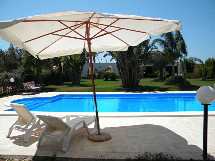 Casa quadrilocale in vendita in Via del Mare, Mazara Del Vallo