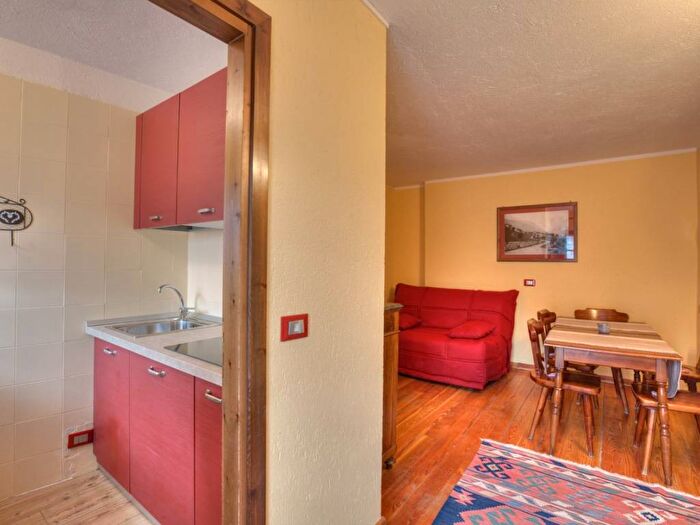 Appartamento trilocale in affitto in Via Trou des Romains, Courmayeur