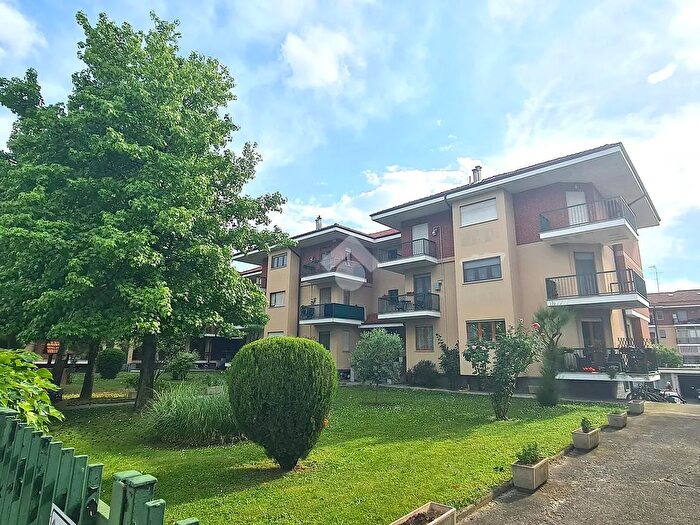 Appartamento con 5 locali in vendita in Via Milano, Bra