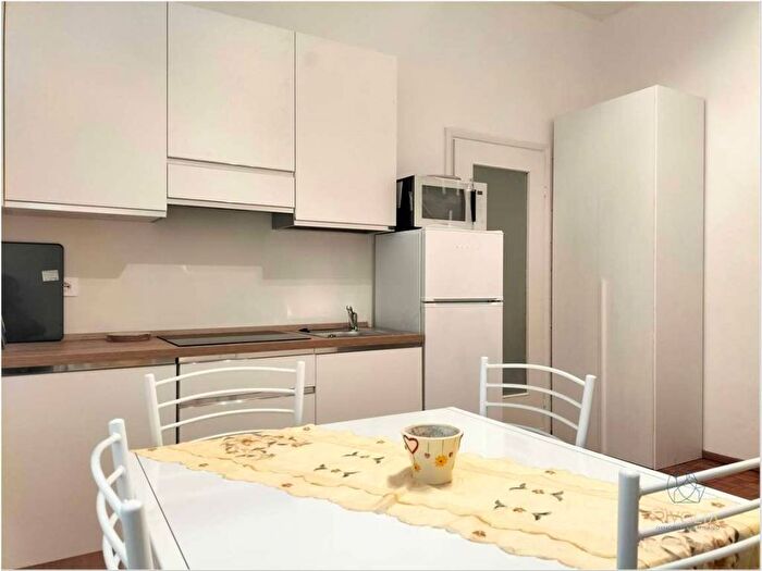 Appartamento monolocale in affitto in VIALE BLIGNY, Bocconi, Milano