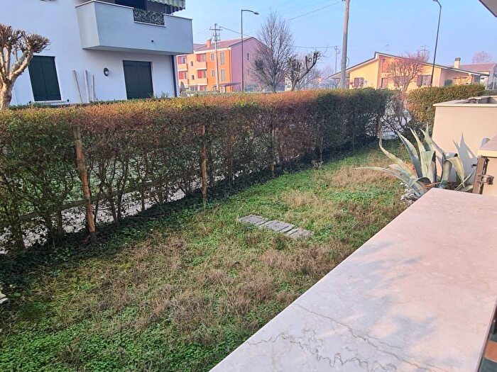 Appartamento trilocale in affitto in Centro, Sant'Angelo di Piove di Sacco