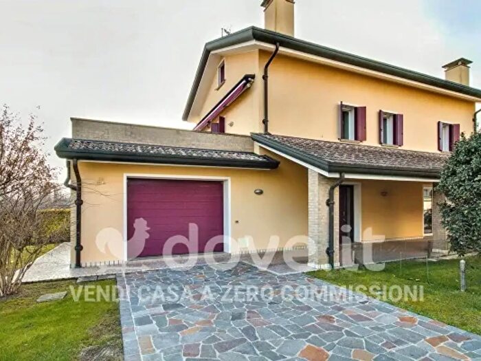 Casa trilocale in vendita in Via Cristoforo Landino, Padova