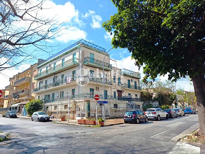 Appartamento quadrilocale in vendita in Via V E Orlando, Santa Flavia