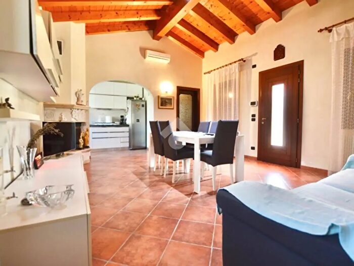 Casa quadrilocale in vendita in Via Ronche di Sotto, Oderzo