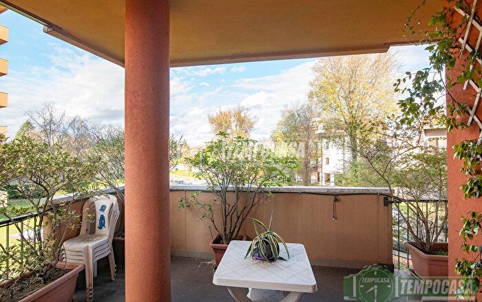 Appartamento trilocale in vendita in Via Tevere, Monza