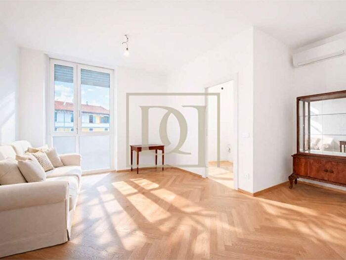 Appartamento quadrilocale in affitto in Via Cadore, Cadore, Milano