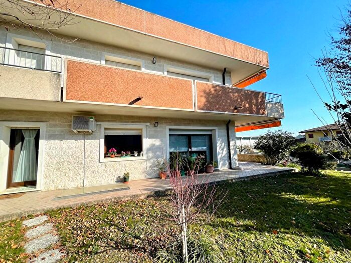 Casa con 6 locali in vendita in Spilimbergo