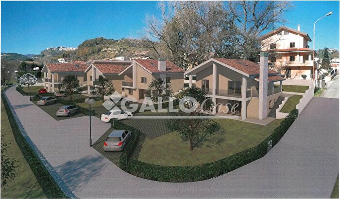 Casa con 5 locali in vendita in Via Carlo Goldoni Rende, Rende