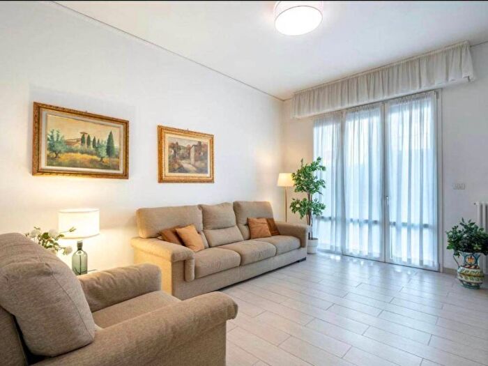 Appartamento quadrilocale in affitto in Via Gaetano Pilati, Alberti Bellariva, Firenze