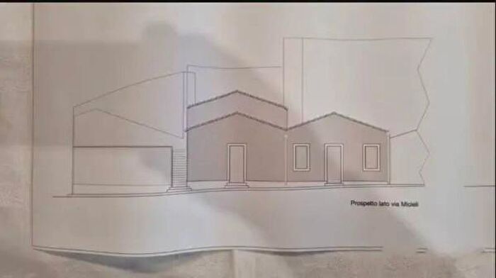 Casa trilocale in vendita in Via Micieli Snc, Rosolini