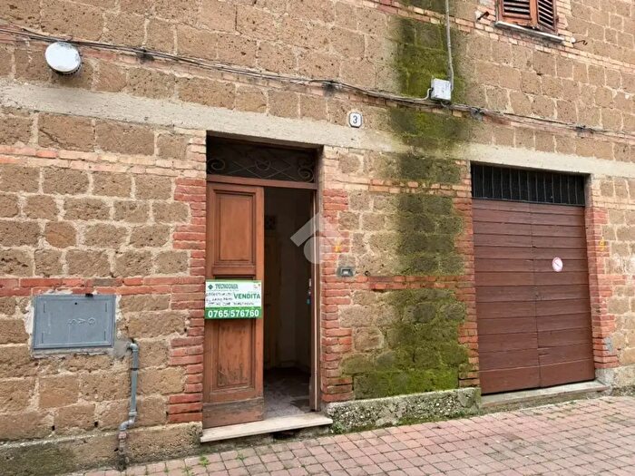 Appartamento bilocale in vendita in Largo Cencio, Stimigliano