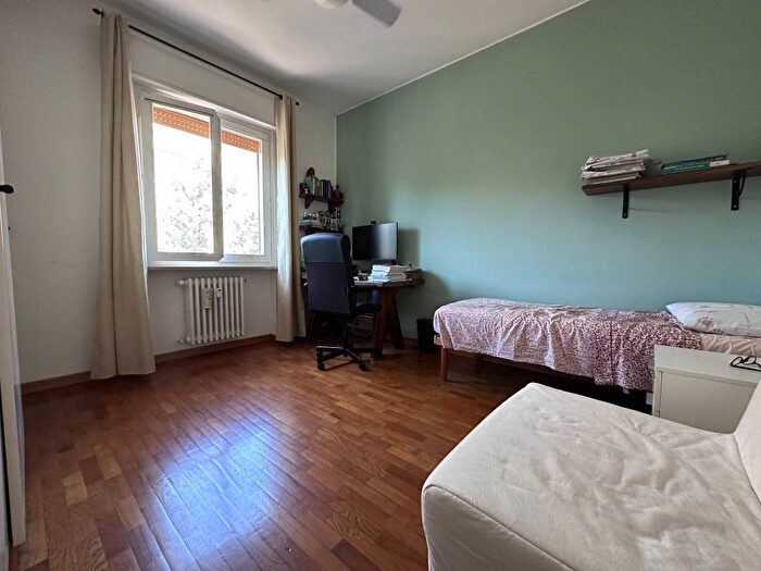 Appartamento trilocale in affitto in Via Valerio Fusi, Città Giardino, Pavia