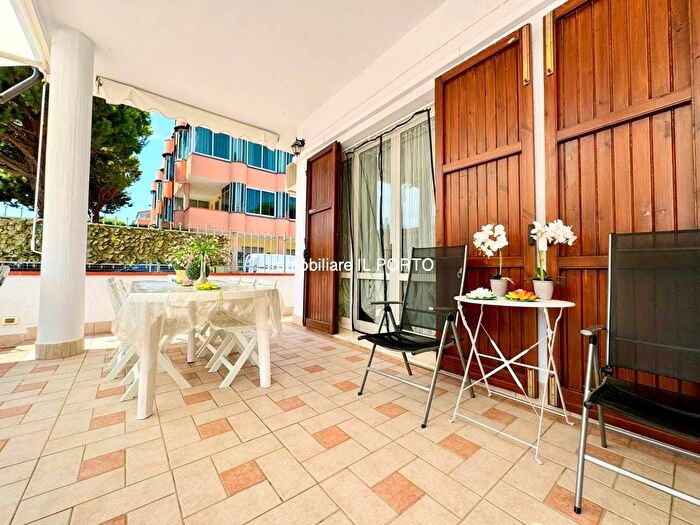 Appartamento trilocale in vendita in Comacchio
