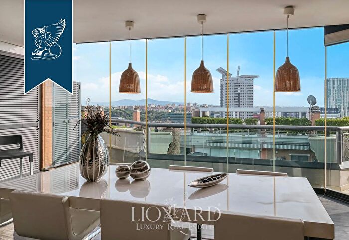 Appartamento con 5 locali in vendita in Roma
