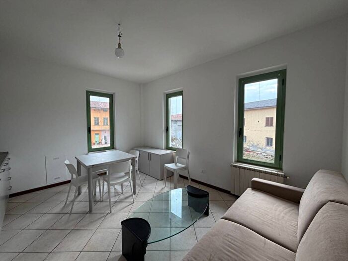 Appartamento bilocale in affitto in Via del Donatore, Cizzago Comezzano, ComezzanoCizzago