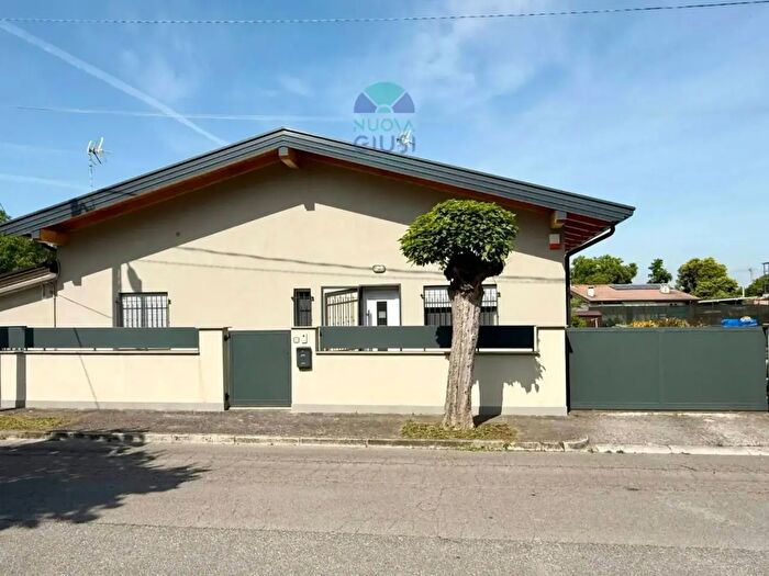 Casa trilocale in vendita in Ronchi Dei Legionari