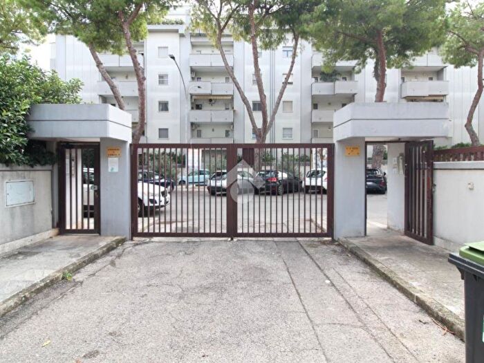 Appartamento bilocale in vendita in Viale Belgio, Bozzano, Brindisi