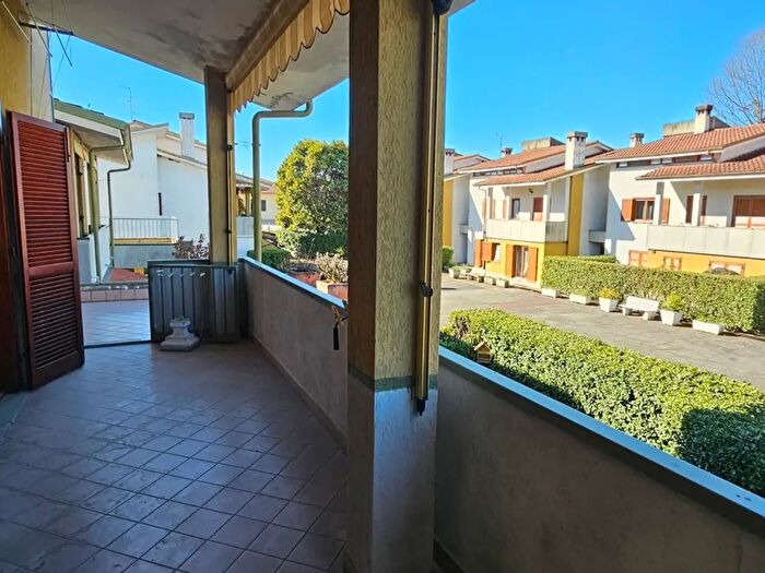 Appartamento con 5 locali in vendita in Via Bessone, Pinerolo