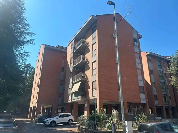 Appartamento quadrilocale in vendita in Piazza San Nilo, Cosenza