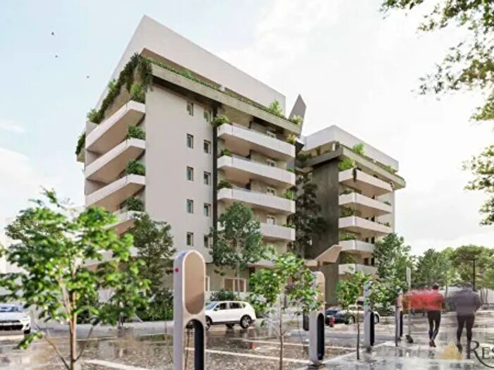Appartamento trilocale in vendita in Via nella Marcellino, Roma