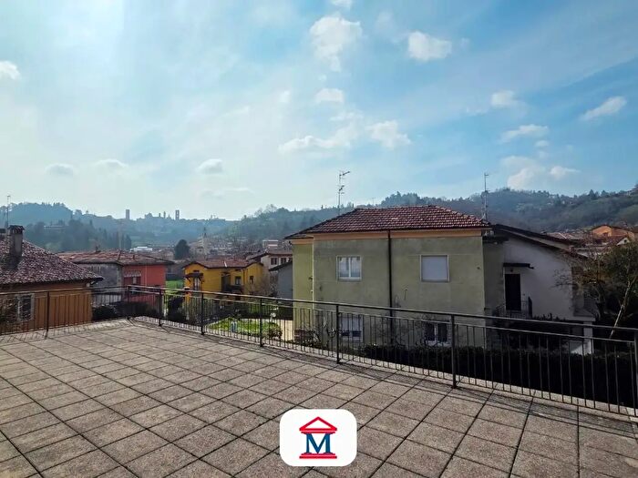 Appartamento trilocale in vendita in Buozzi, Bergamo