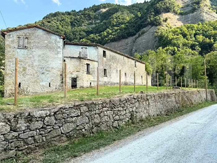 Casa in vendita in Talamello