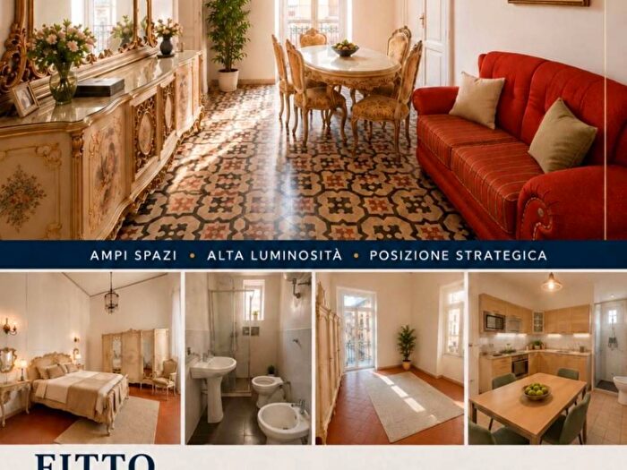 Appartamento trilocale in affitto in Corso Giuseppe Garibaldi, Tribunali, Napoli