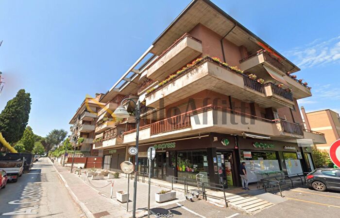 Appartamento quadrilocale in affitto in Via a Cassani, Grottaferrata