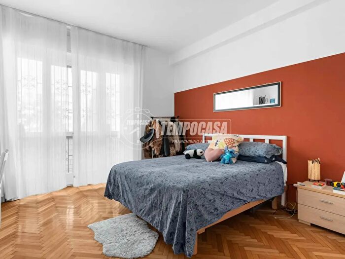 Appartamento trilocale in vendita in Milano
