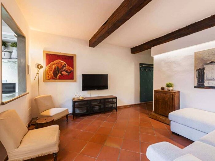 Appartamento trilocale in affitto in Via dei Canacci, Borgo Ognissanti Il Prato, Firenze