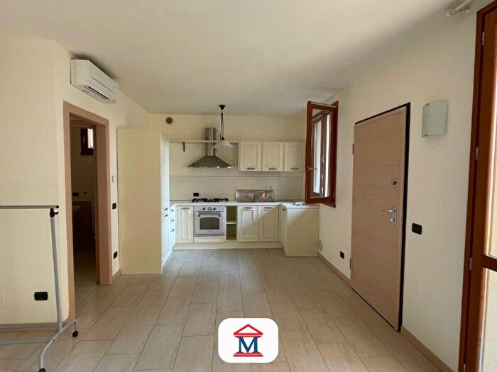 Appartamento trilocale in affitto in via pietro ruggeri da stabello, Valverde, Bergamo