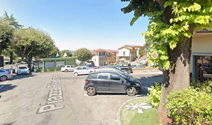 Appartamento con 5 locali in affitto in Piazzale Risorgimento, Centro, Castiglion Fiorentino