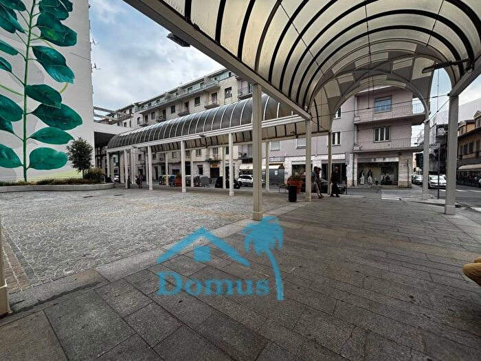 Appartamento trilocale in affitto in Via Buniva, Centro, Pinerolo