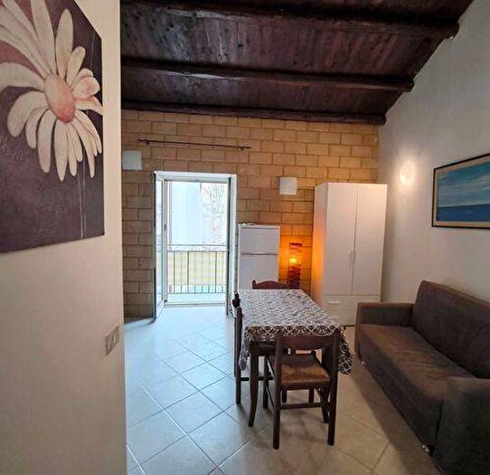 Appartamento bilocale in affitto in Via Barbaraci, Tribunale, Palermo