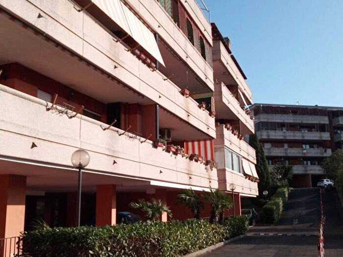 Appartamento bilocale in affitto in Via Giorgio De Lullo, Malafede, Roma