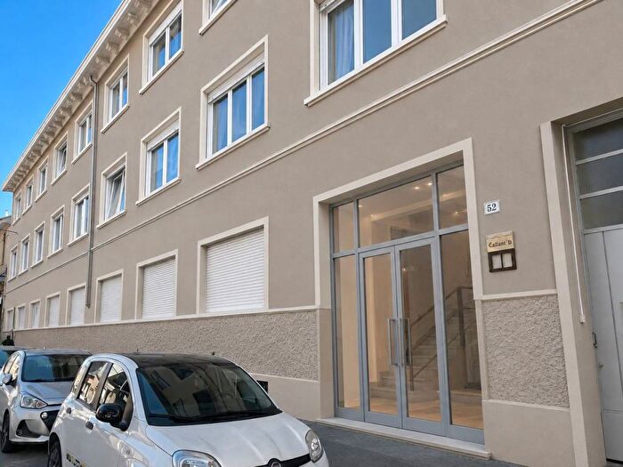Appartamento trilocale in affitto in Via Pier Dionigi Pinelli, San Donato, Torino