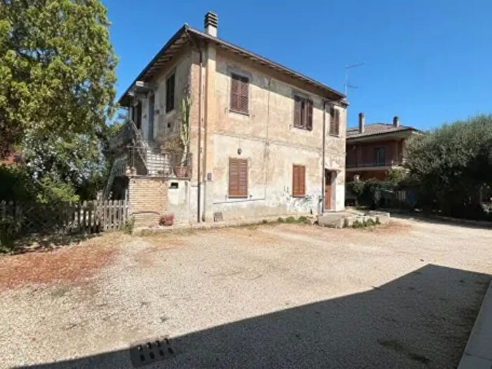 Casa trilocale in vendita in Via dei Pietramellara, Roma