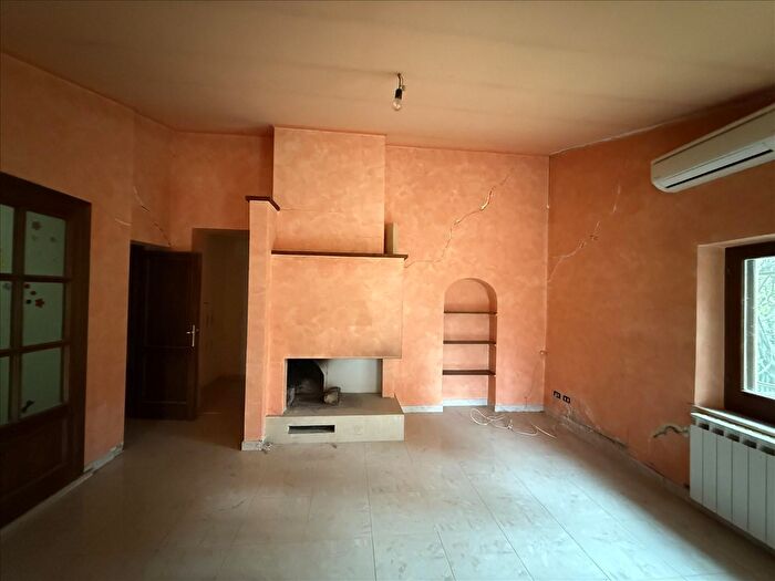 Casa monolocale in vendita in Sarteano