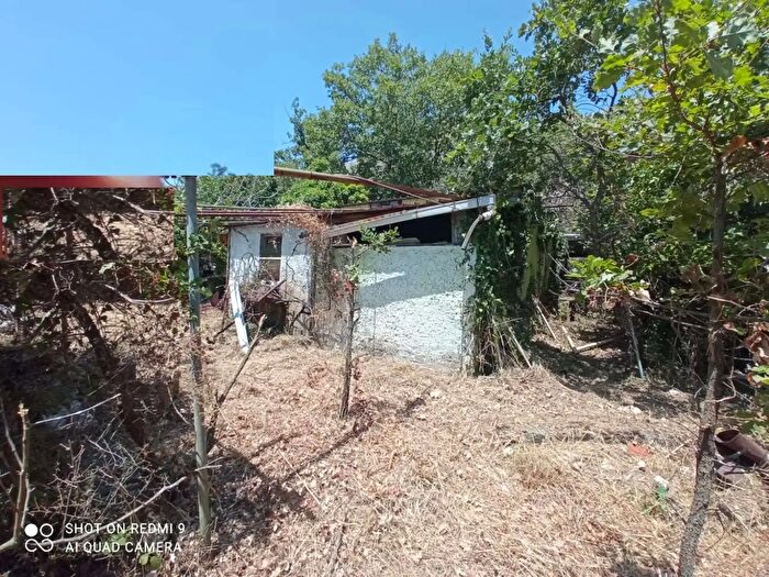 Casa bilocale in vendita in Castellonorato, Formia